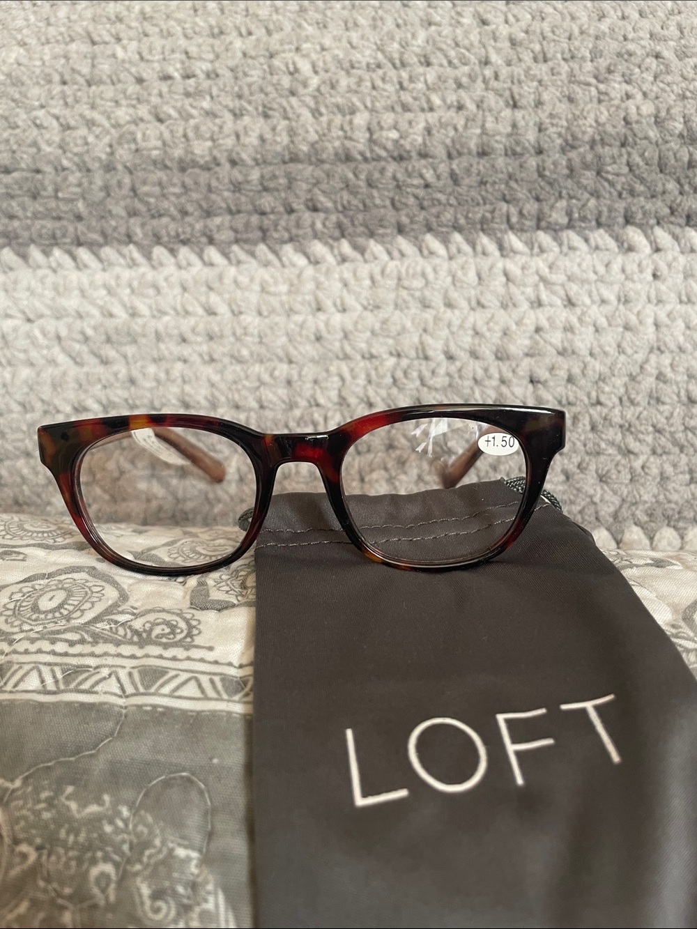 LOFT Tortoiseshell Cat-Eye Reading Glasses in Brown/Amber